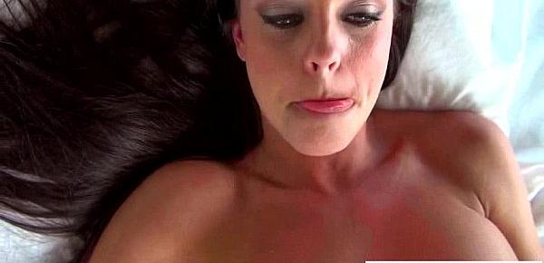  Lovely Girl Use All Kind Of Things To Masturbate vid-08
